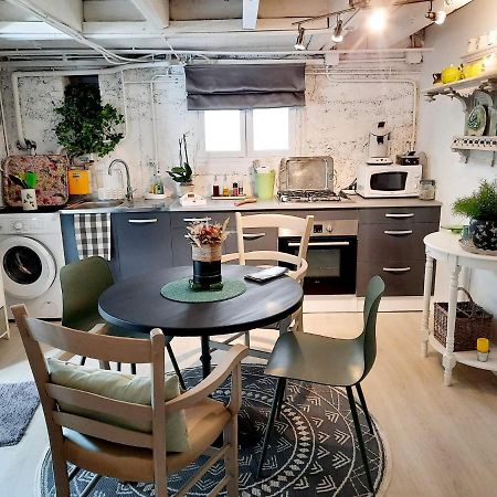 Le Petit Nicol Apartment Бержерак Екстериор снимка